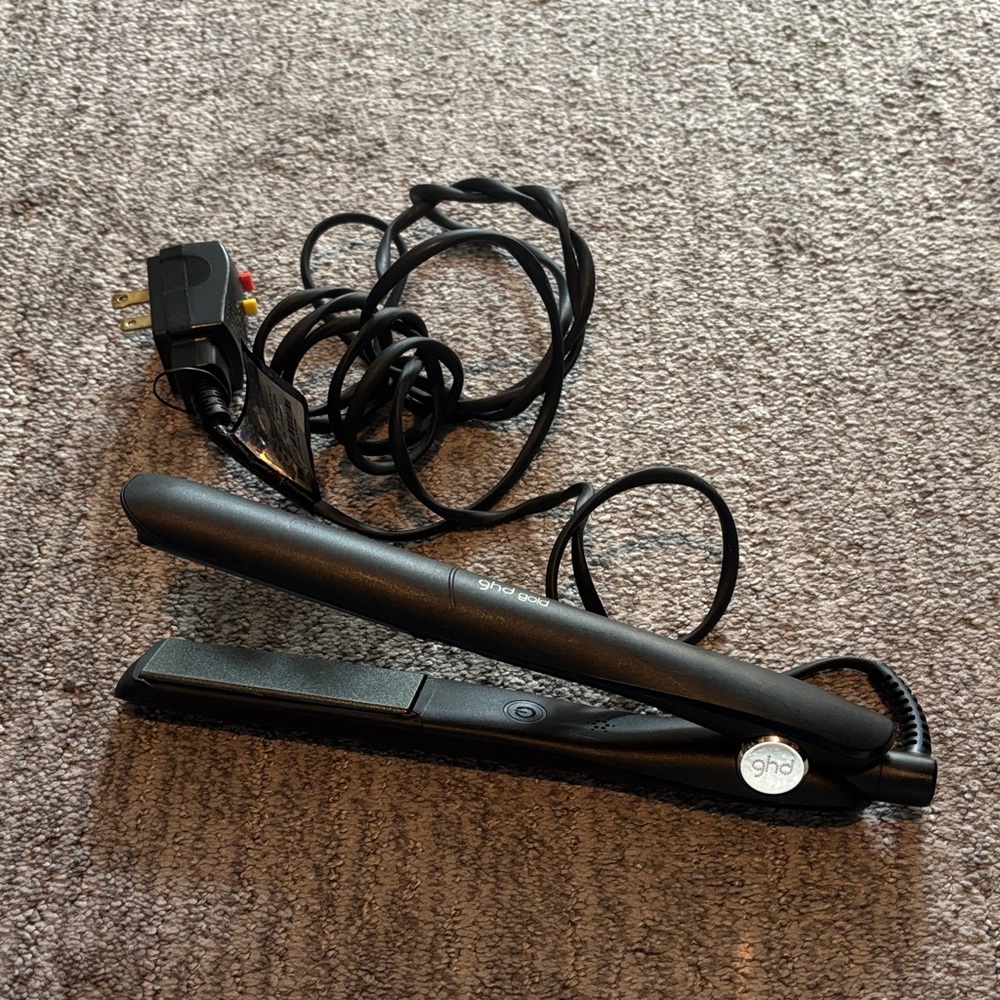 GHD Gold Black Hair Styler 1 inch plate flat iron